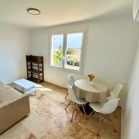 - Sea View - Private Parking & Ac Lejlighed Golfe-Juan